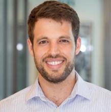 Michael Vardi Headshot